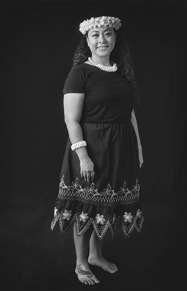 a person in a black dress