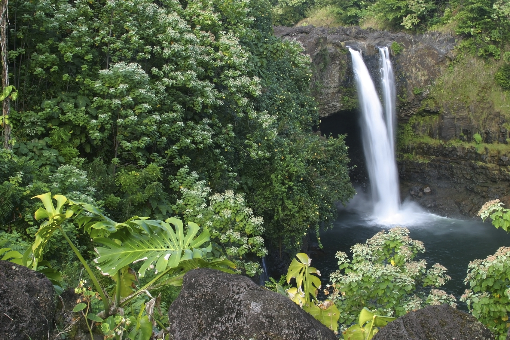 Rainbow Falls