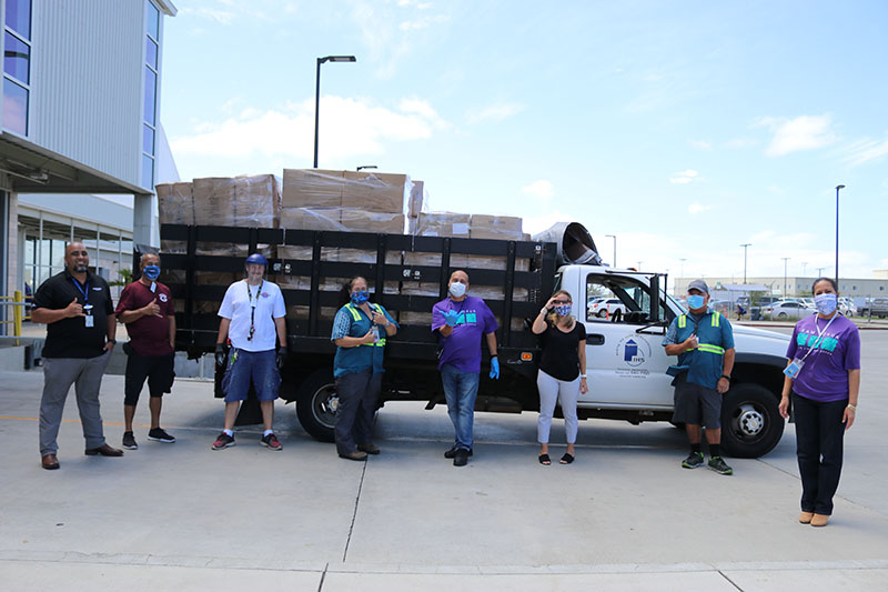 HAWAIIAN AIRLINES 毛布 グレー Amazon.co.jp: Hawaiian Airlines Blanket : Home & Kitchen